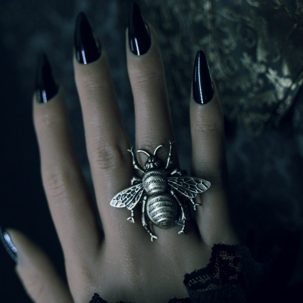 large bee ring